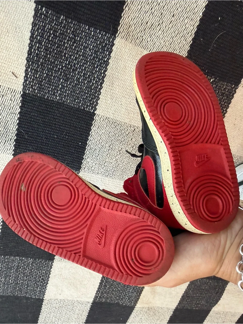 Nike Kids First Flight Toddler Black and Red High-Top Sneakers GUC Size 7C